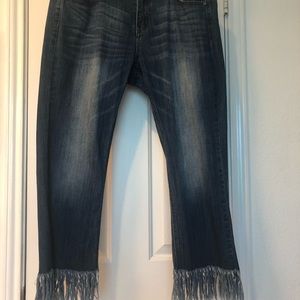 Judy blue cropped jeans long frayed hem